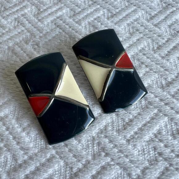 Vintage Women's Red White Blue Enamel Finish Chevron Design 80s Retro Earrings - Picture 2 of 9